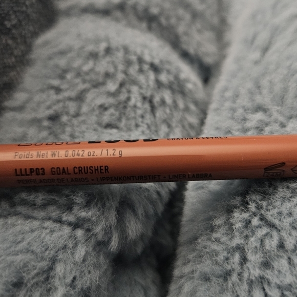 Nyx Line Loud Lip Liner Goal Crusher make up makeup lipstick stick sexy crayon - Picture 3 of 3